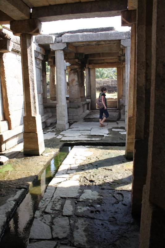 India 2010 - Hampi - Temples - Sunken Temple